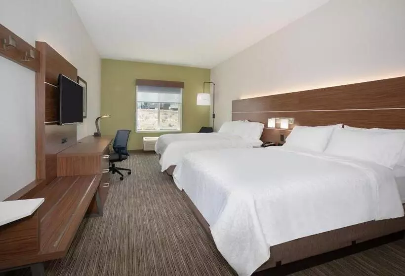 Standard-invahuone, Holiday Inn Express Yreka Shasta Area, An Ihg