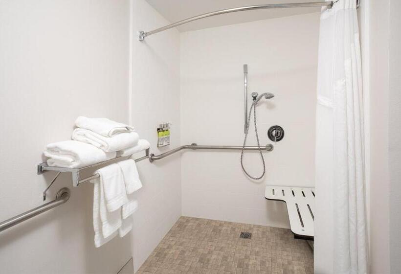 Номер Стандарт Кровать Кинг Адаптированный для Инвалидов, Holiday Inn Express Yreka Shasta Area, An Ihg