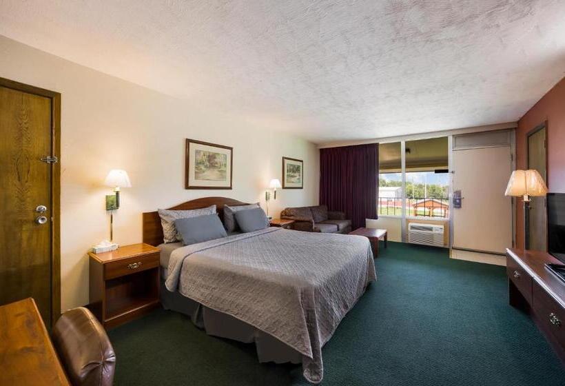 스탠다드 룸 킹사이즈 침대, Knights Inn Oakley