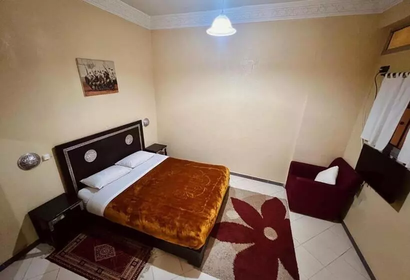 اتاق استاندارد یک نفره, Narjisse