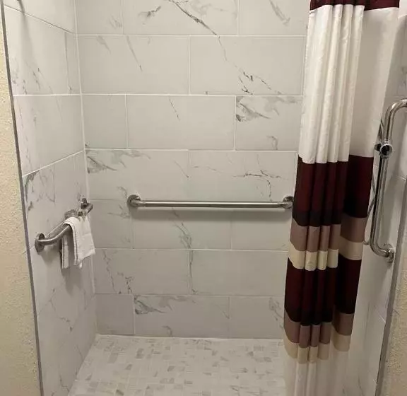 身障者適用スーペリアールーム, Red Roof Inn Dandridge