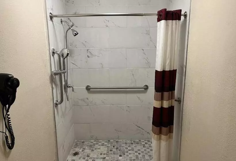 身障者適用スーペリアールーム, Red Roof Inn Dandridge