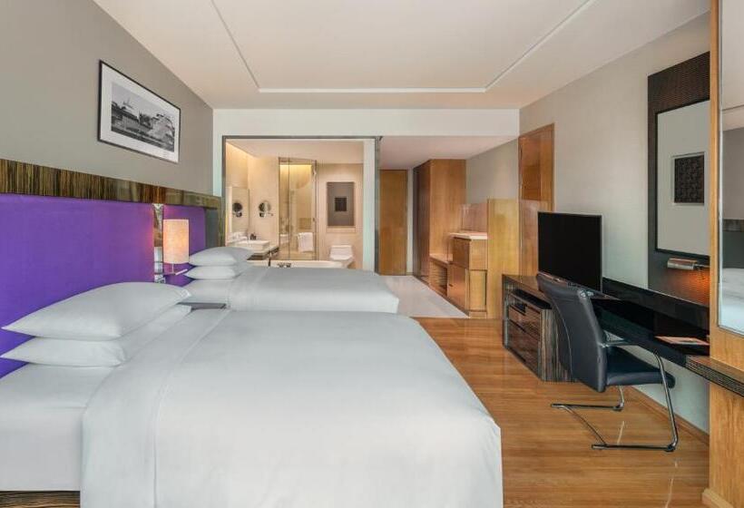 Quarto Deluxe, Renaissance Bangkok Ratchaprasong