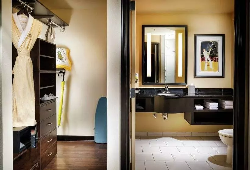 سوییت, Staypineapple, The Maxwell Hotel, Seattle Center Seattle