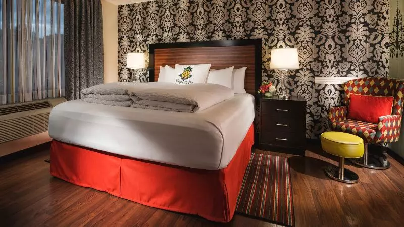 اتاق استاندارد با تخت بزرگ, Staypineapple, The Maxwell Hotel, Seattle Center Seattle