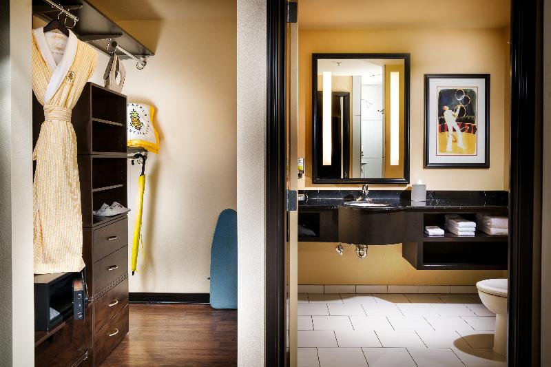スイート, Staypineapple, The Maxwell Hotel, Seattle Center Seattle