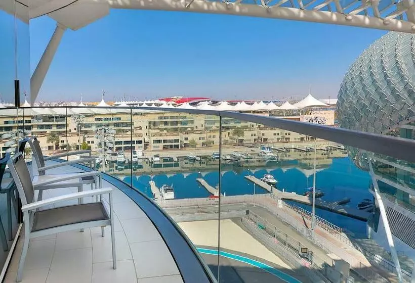 سوئیت با تخت بزرگ, W Abu Dhabi Yas Island