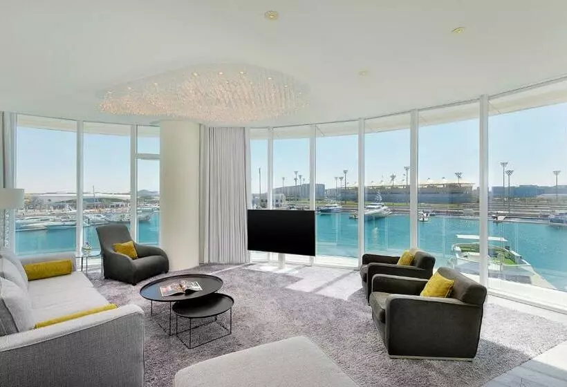 سوئیت با تخت بزرگ, W Abu Dhabi Yas Island