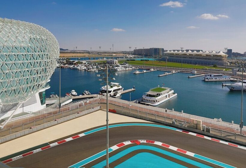 Номер Стандартный с Видом, W Abu Dhabi  Yas Island