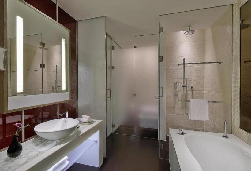 اتاق استاندارد با تخت بزرگ, W Abu Dhabi  Yas Island