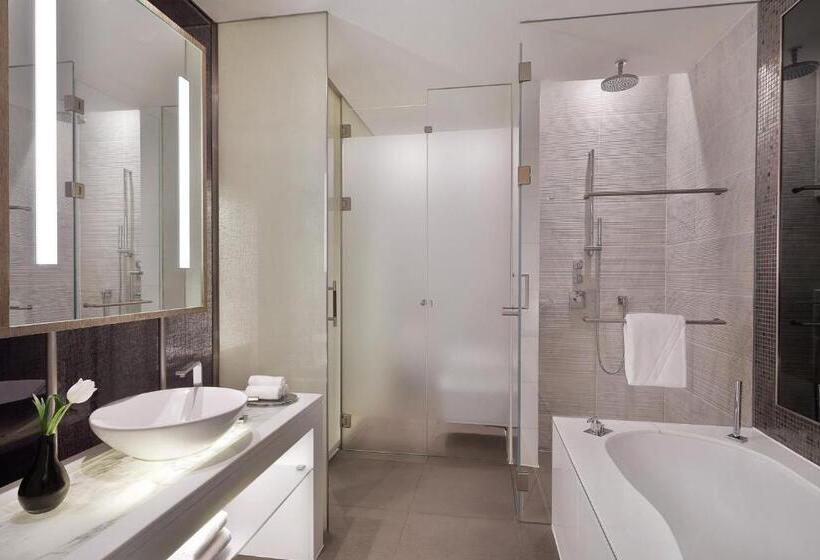 اتاق استاندارد تودرتو, W Abu Dhabi  Yas Island