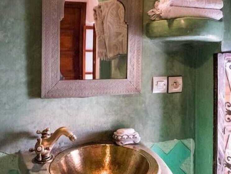 标准间, Riad Jamaï