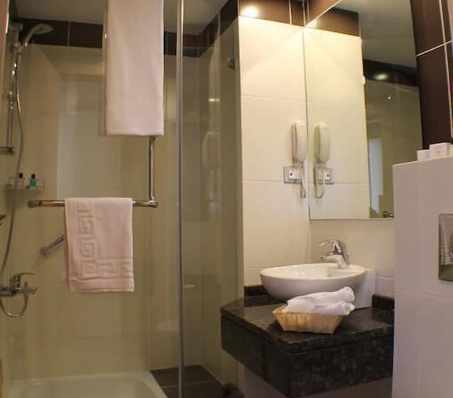 سوئیت 2 خوابه, Crystal Suites