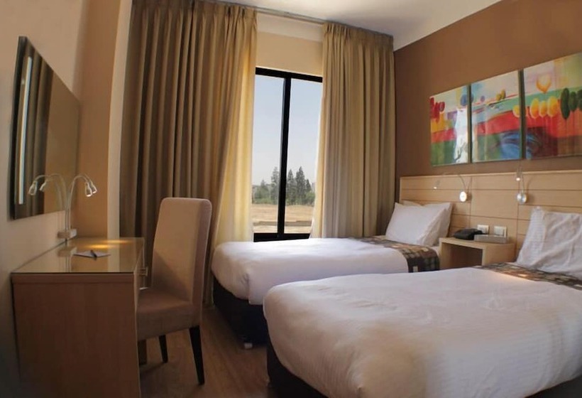 سوئیت 2 خوابه, Crystal Suites