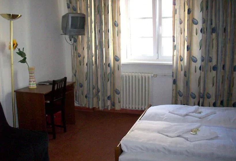 اتاق استاندارد, Amelie Berlin West