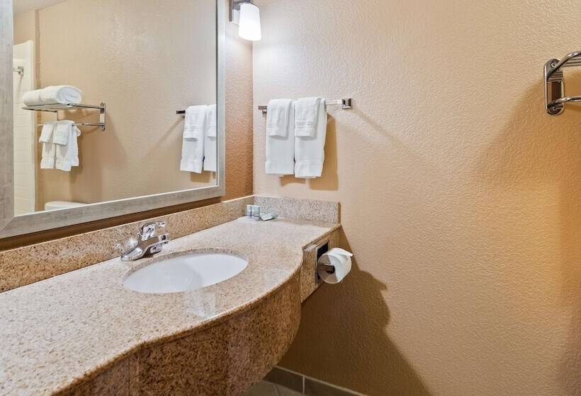 总统套房, Best Western Granbury Inn & Suites