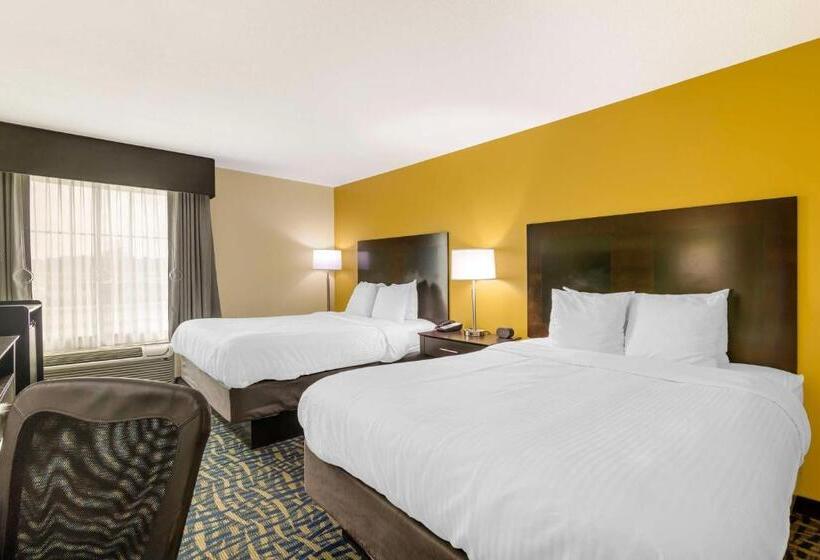 장애인을 위한 스탠다드 룸, Best Western Plus Brunswick Inn & Suites