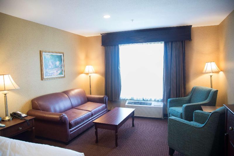 行政套房, Best Western Plus Fredericton Hotel & Suites