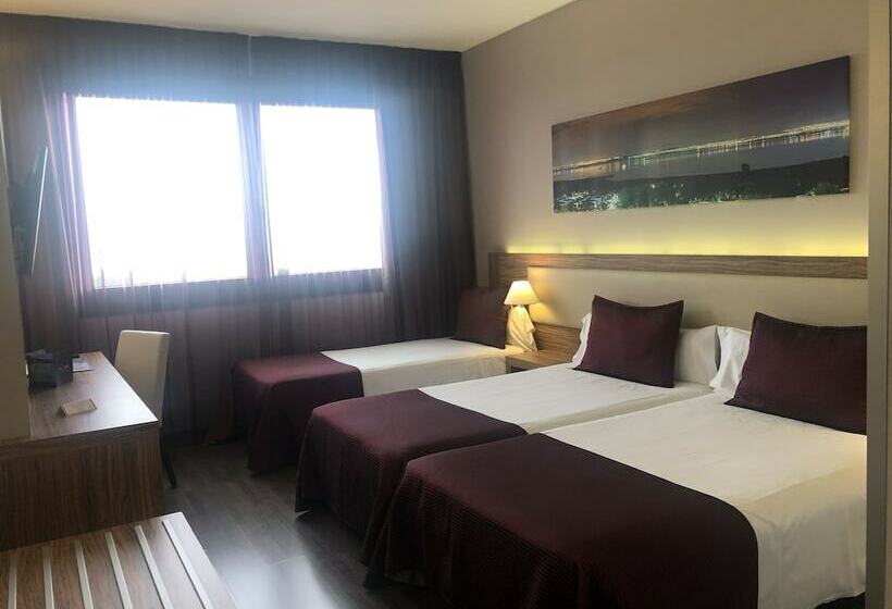 اتاق استاندارد سه نفره, Dña Monse Hotel Spa & Golf