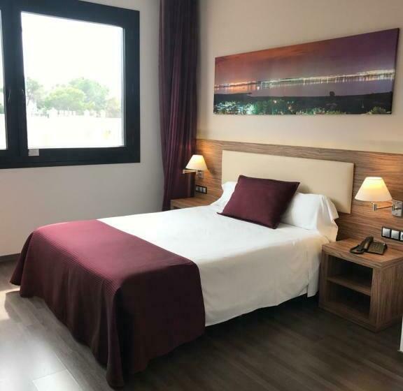 اتاق استاندارد برای معلولان, Dña Monse Hotel Spa & Golf