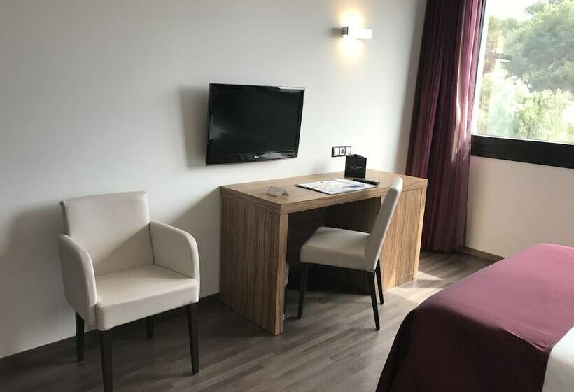 身障者適用スタンダードルーム, Dña Monse Hotel Spa & Golf