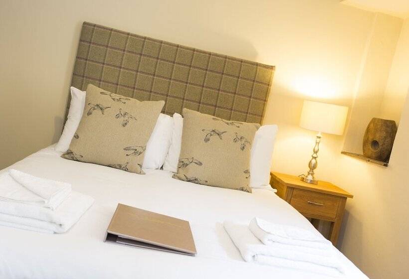 Номер Стандарт Индивидуальный, George Hotel & Granary