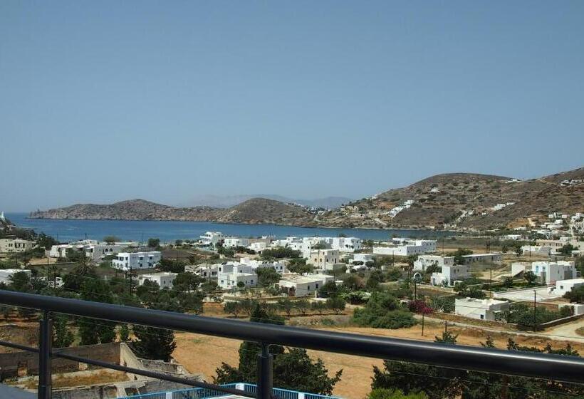 اتاق سوپریور با چشمانداز دریا, Homer S Inn