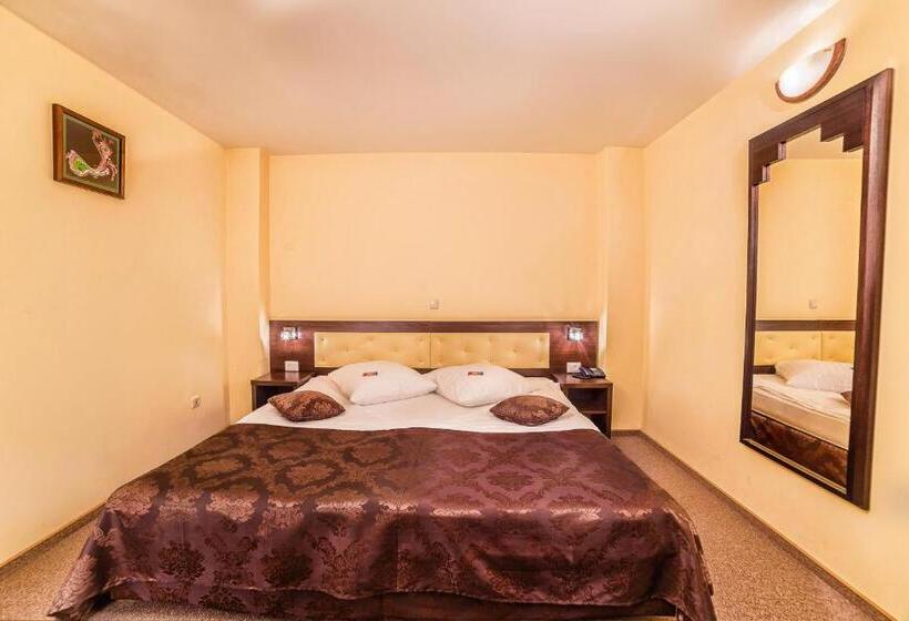 ジュニアスイート, Neon