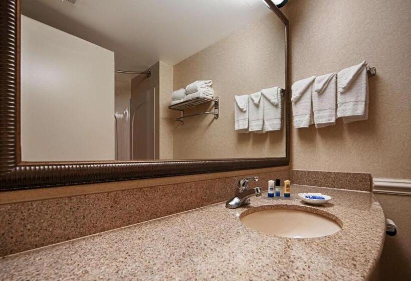 غرفة قياسية سرير كينج, Spark By Hilton Rahway