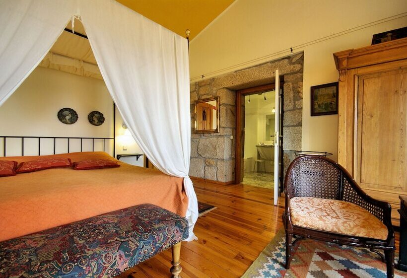 جناح جونيور, Rural Quinta Da Geia