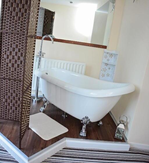 デラックススイート, The Oxfordshire