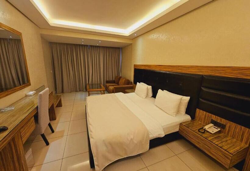 سوییت جونیور, Verdun Suites