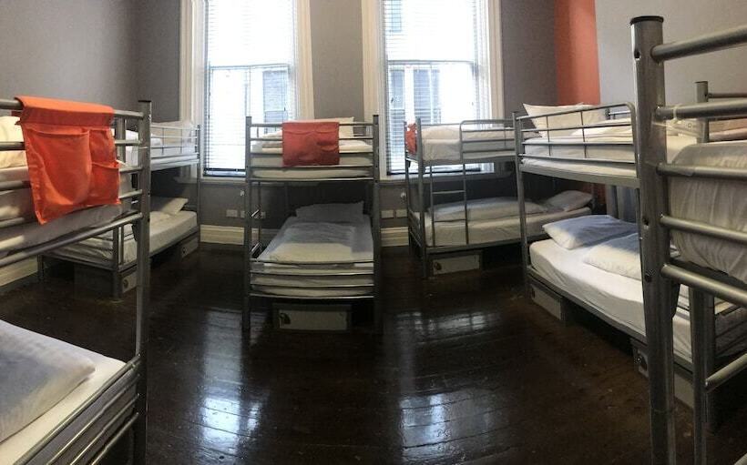 共用房间的床, Albatross Hostel