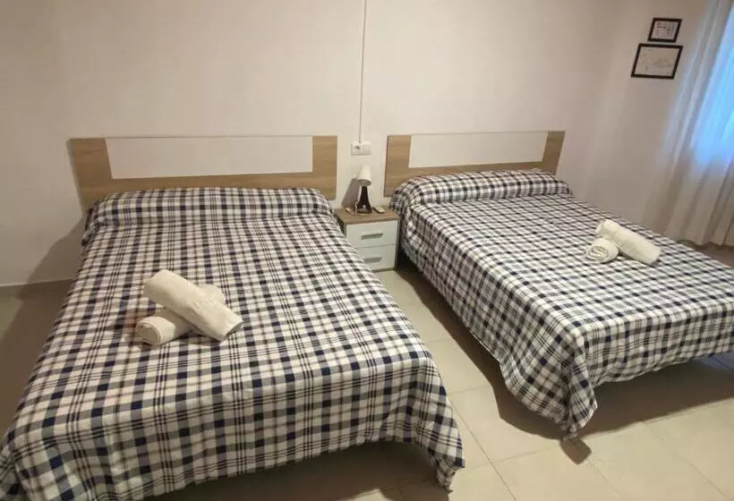 اتاق کلاسیک چهارنفره, Arc House Ribera Only Adults