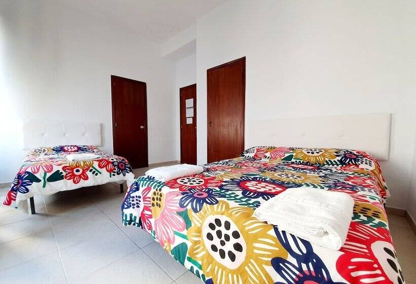 اتاق استاندارد سه نفره, Arc House Ribera Only Adults