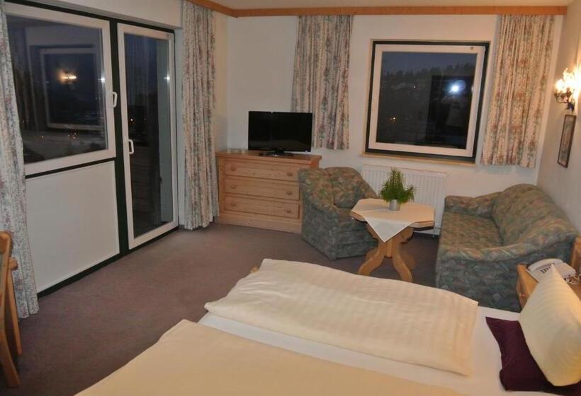 Номер Стандарт Вид на Горы, Gruberhof Innsbruck Igls B&b