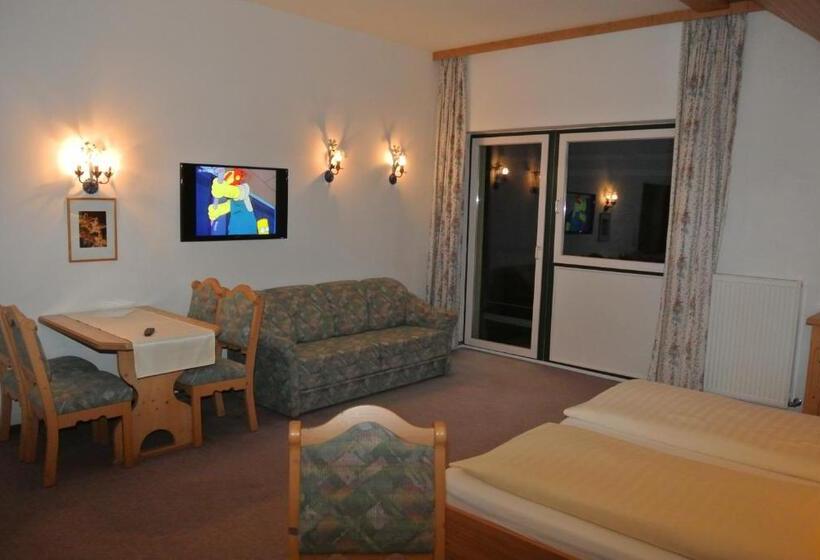 סוויטה משפחתית, Gruberhof Innsbruck Igls B&b