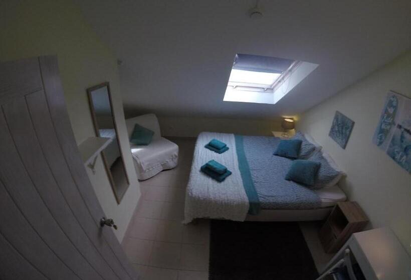 اتاق لوکس, Peniche Surf Lodge 1