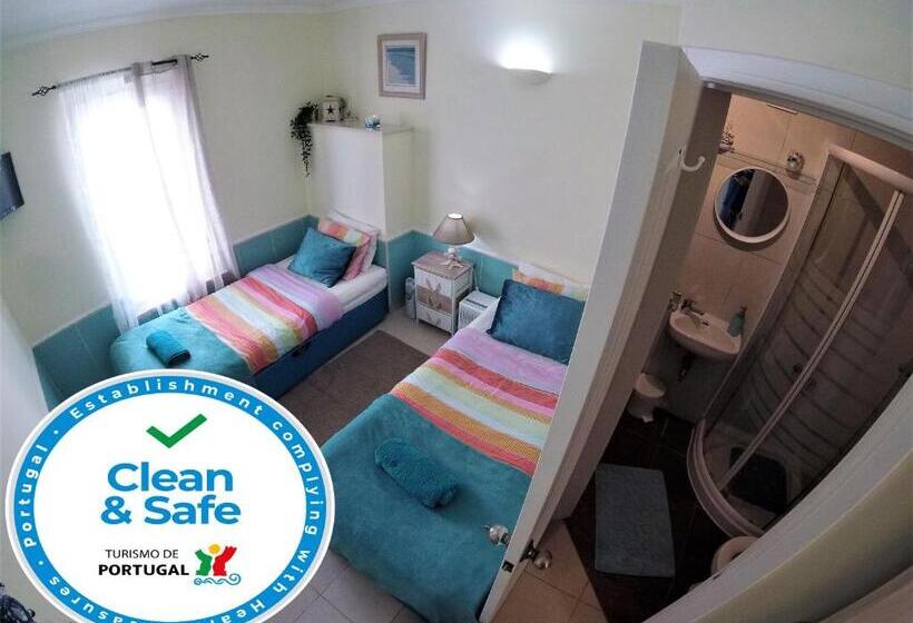 اتاق استاندارد, Peniche Surf Lodge 1