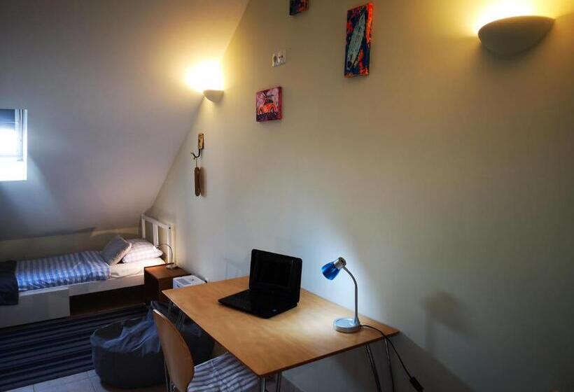 חדר סטנדרט חדר אמבטיה משותף, Peniche Surf Lodge 1