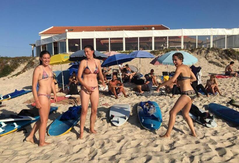 מיטה בחדר משותף, Peniche Surf Lodge 1