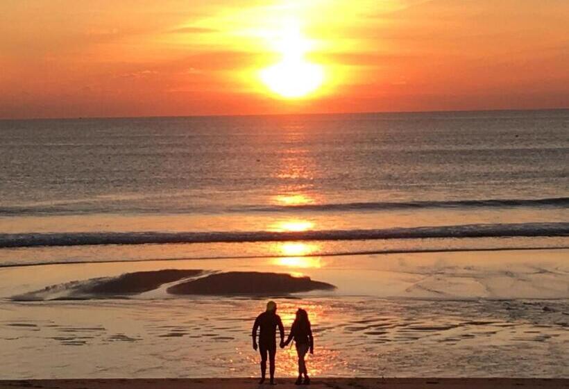 اتاق استاندارد یک نفره, Peniche Surf Lodge 1