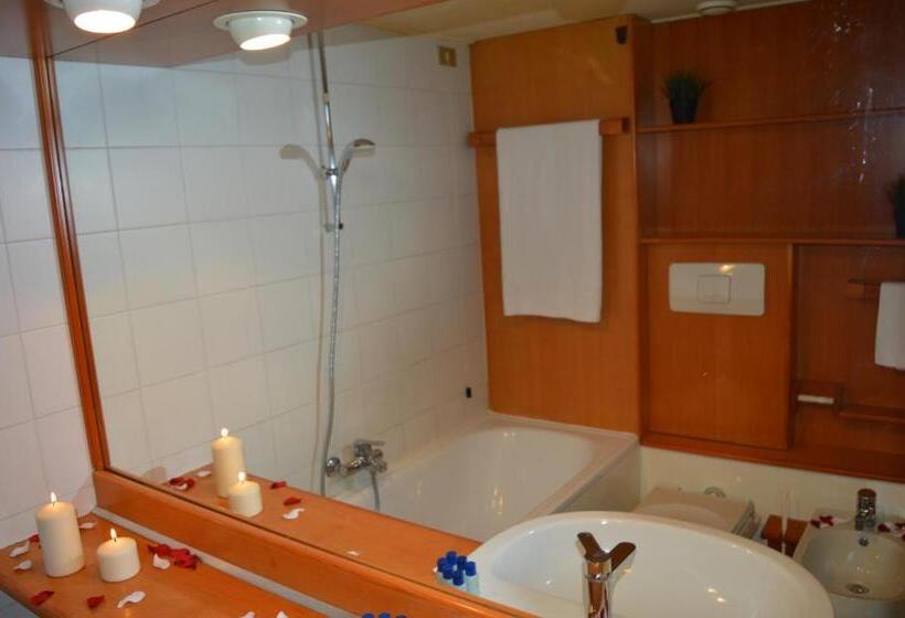 1 Bedroom Apartment Mountain View, Residence Il Vigo Di Marilleva