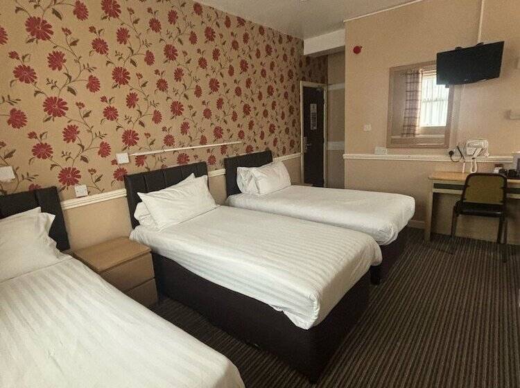 스탠다드 트리플 룸, The Lawton