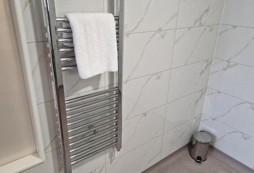 Номер Superior Адаптированный для Инвалидов, Best Western Northfields Ealing