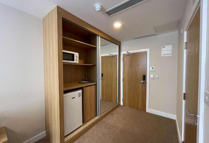 Номер Superior Кровать Кинг, Best Western Northfields Ealing