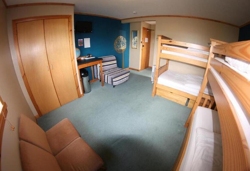 标准间, Orcades Hostel