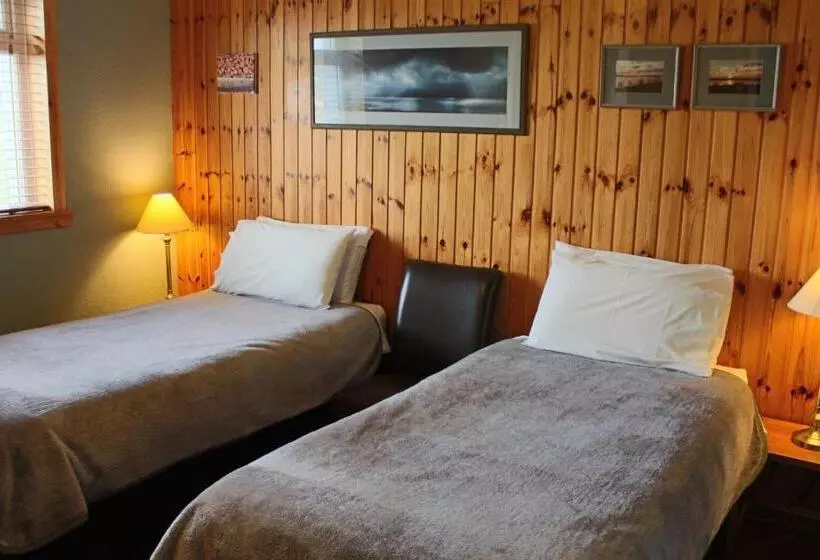 Standard-huone, Orcades Hostel