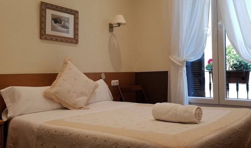 스탠다드 싱글 룸 공동욕실, Pensión San Jerónimo