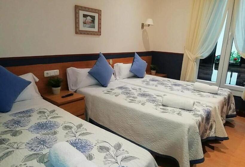 스탠다드 트리픔 룸 공동욕실, Pensión San Jerónimo